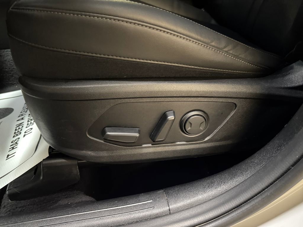 Certified 2023 Kia Sorento SX AWD/4WD image 13
