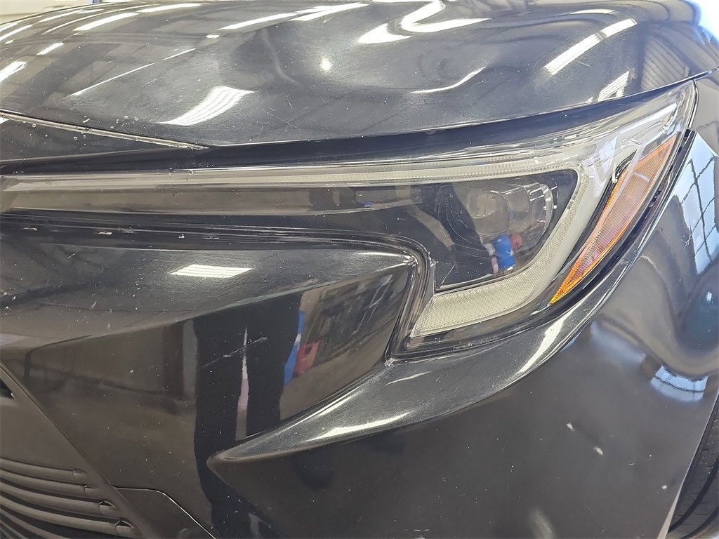 Used 2023 Toyota Corolla LE image 31