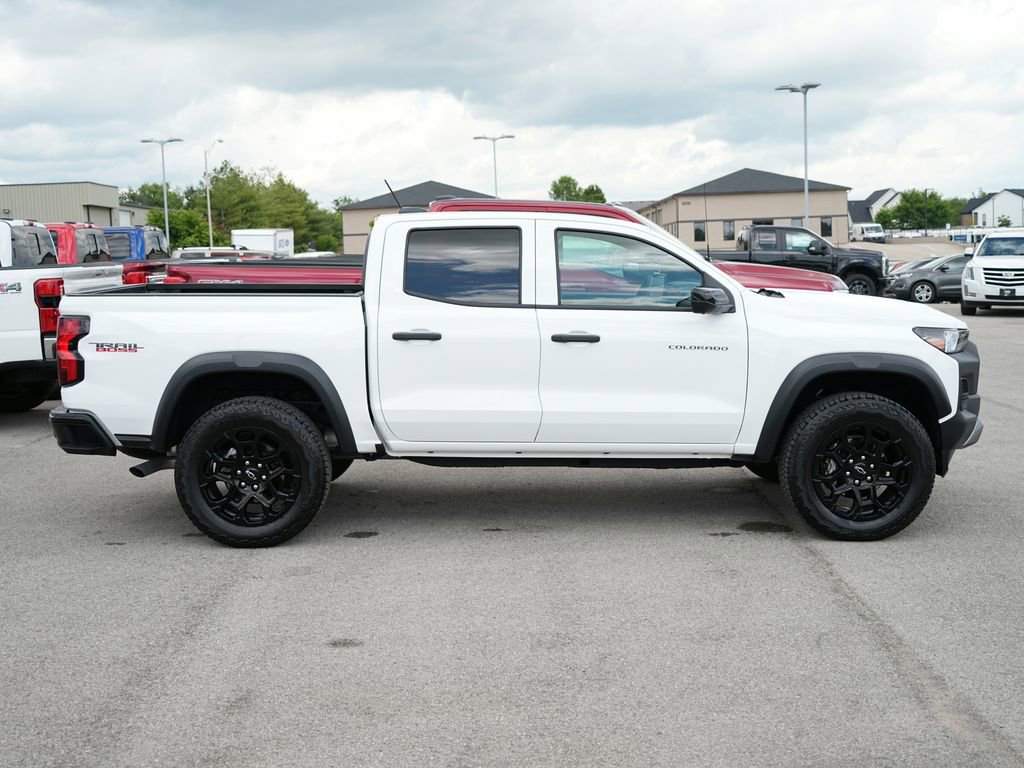 Used 2026 Chevrolet Colorado Trail Boss AWD/4WD image 4