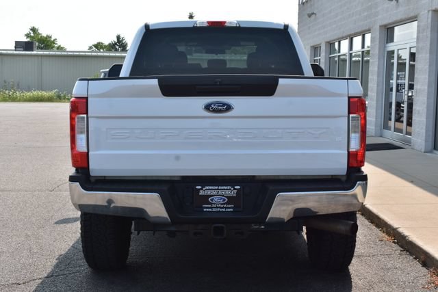Used 2018 Ford F250 XLT AWD/4WD image 9