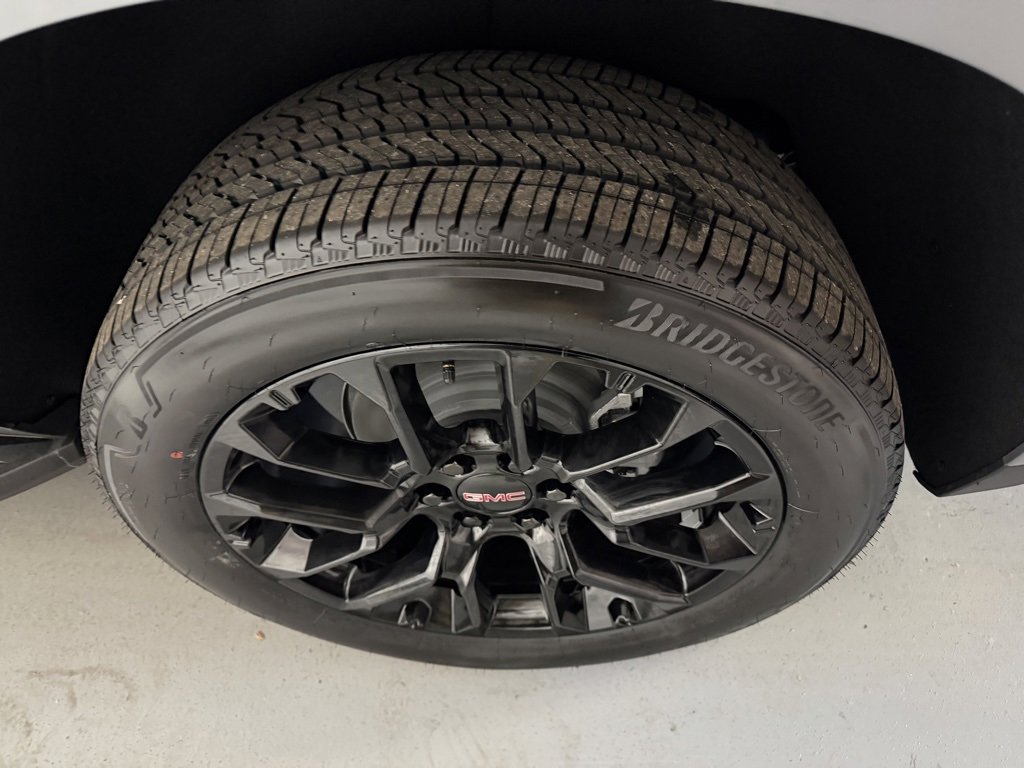 New 2026 GMC Yukon Elevation w/ Elevation Premium Package image 6