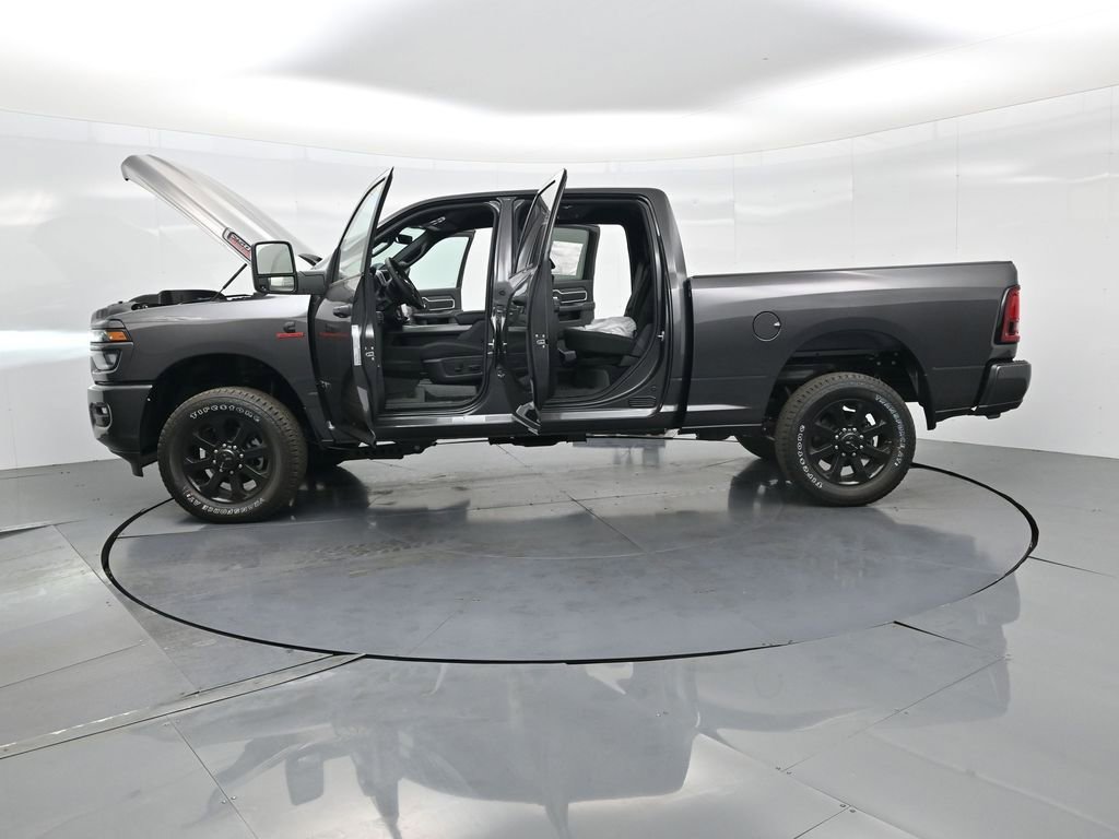 New 2026 RAM 2500 Big Horn AWD/4WD image 37