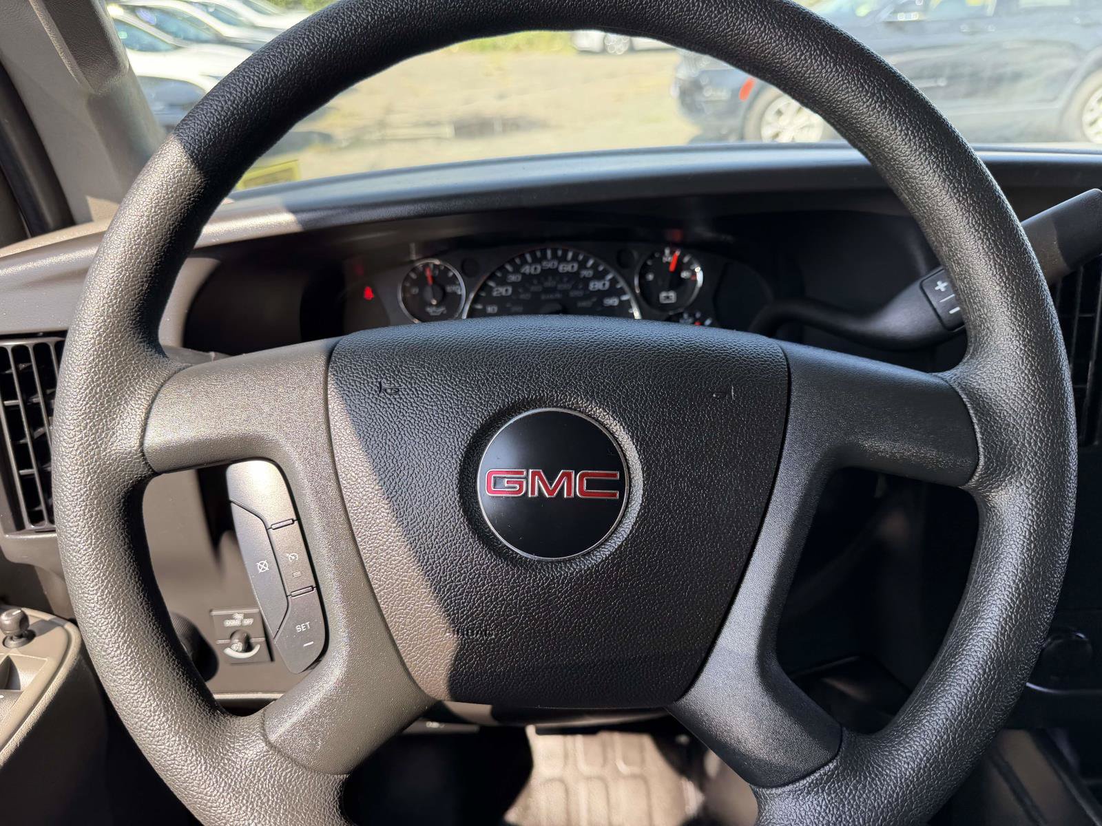 Certified 2025 GMC Savana 2500 w/ Driver Convenience Package RWD image 23