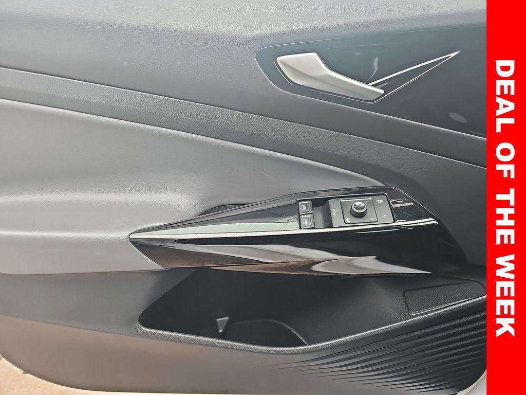 Used 2021 Volkswagen ID.4 Pro image 26