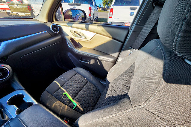 Used 2021 Chevrolet Blazer LT FWD image 9