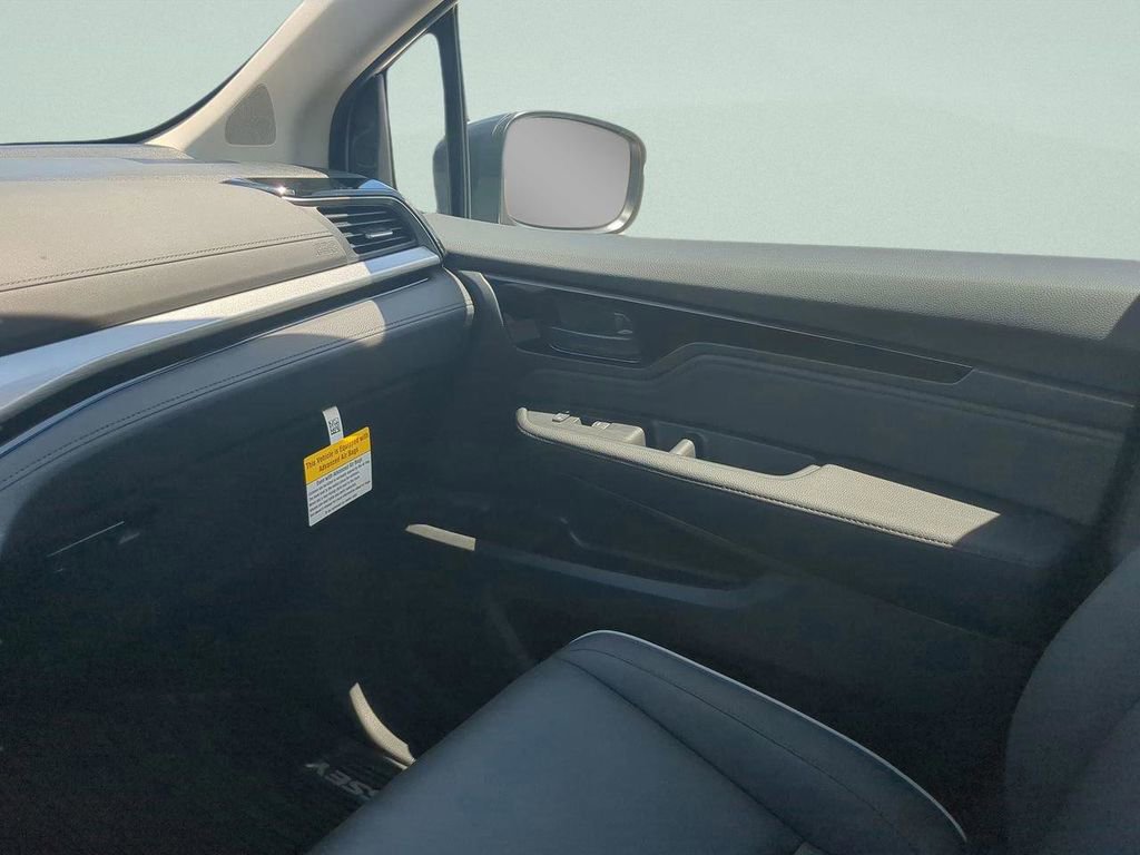 New 2026 Honda Odyssey Touring image 11