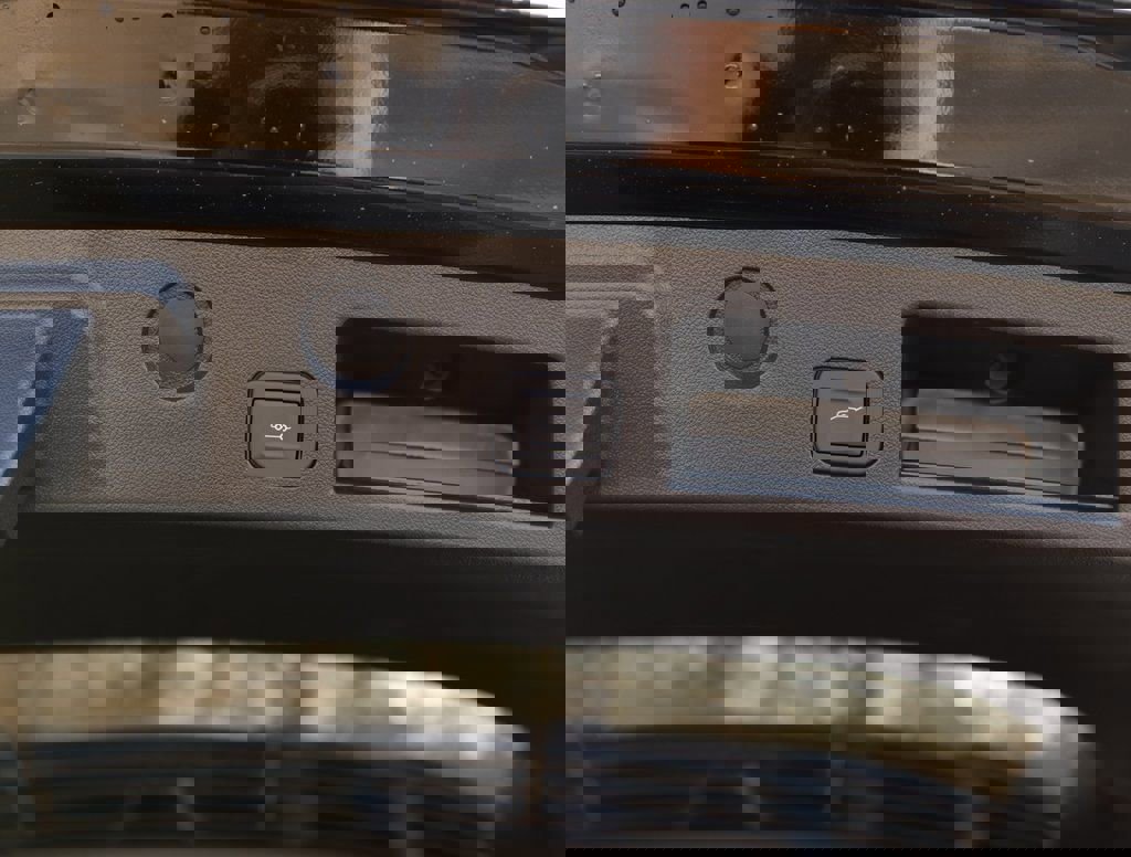 New 2026 GMC Terrain AT4 w/ Technology Package II image 31