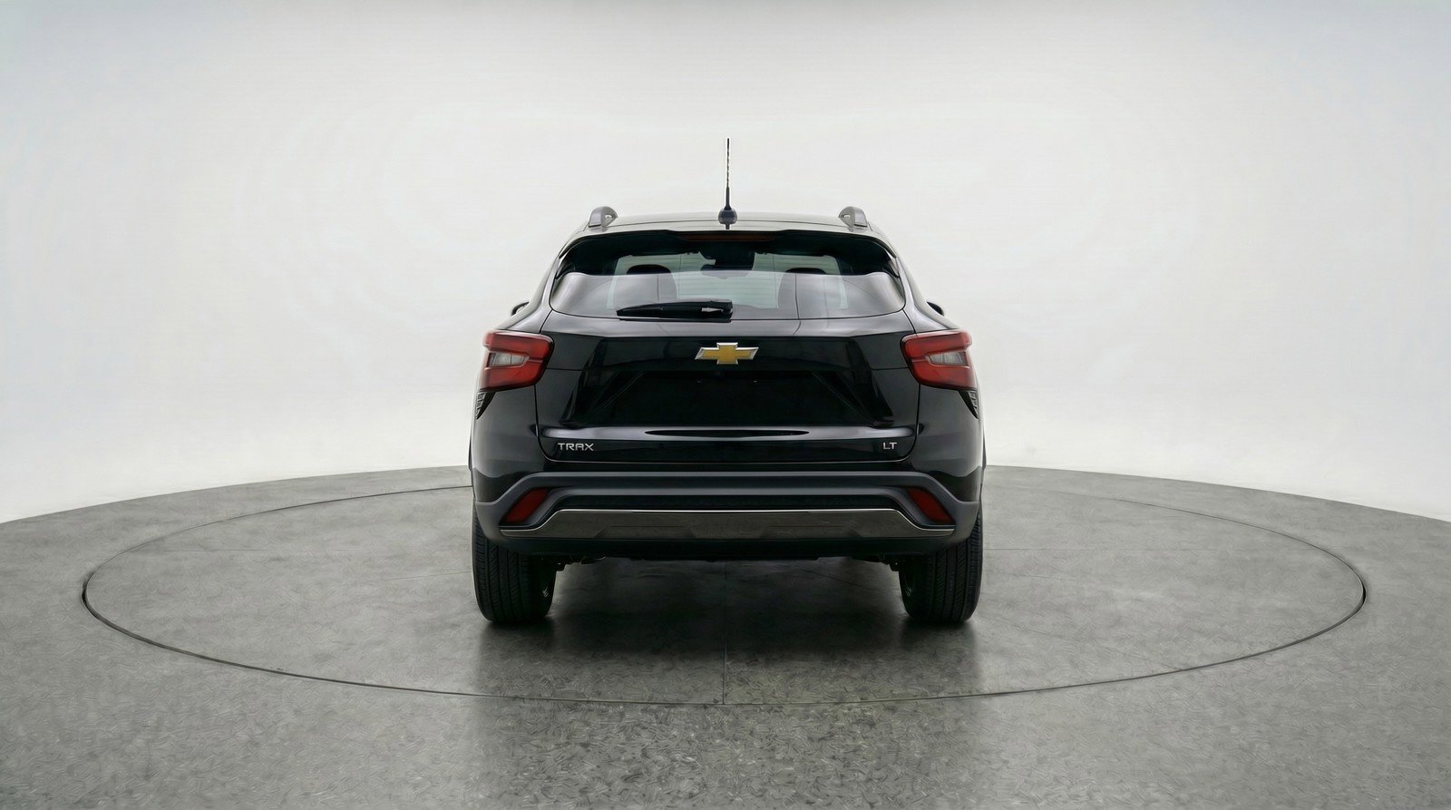 Used 2025 Chevrolet Trax LT FWD image 7