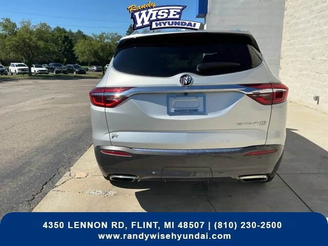 Used 2019 Buick Enclave Essence AWD/4WD image 9