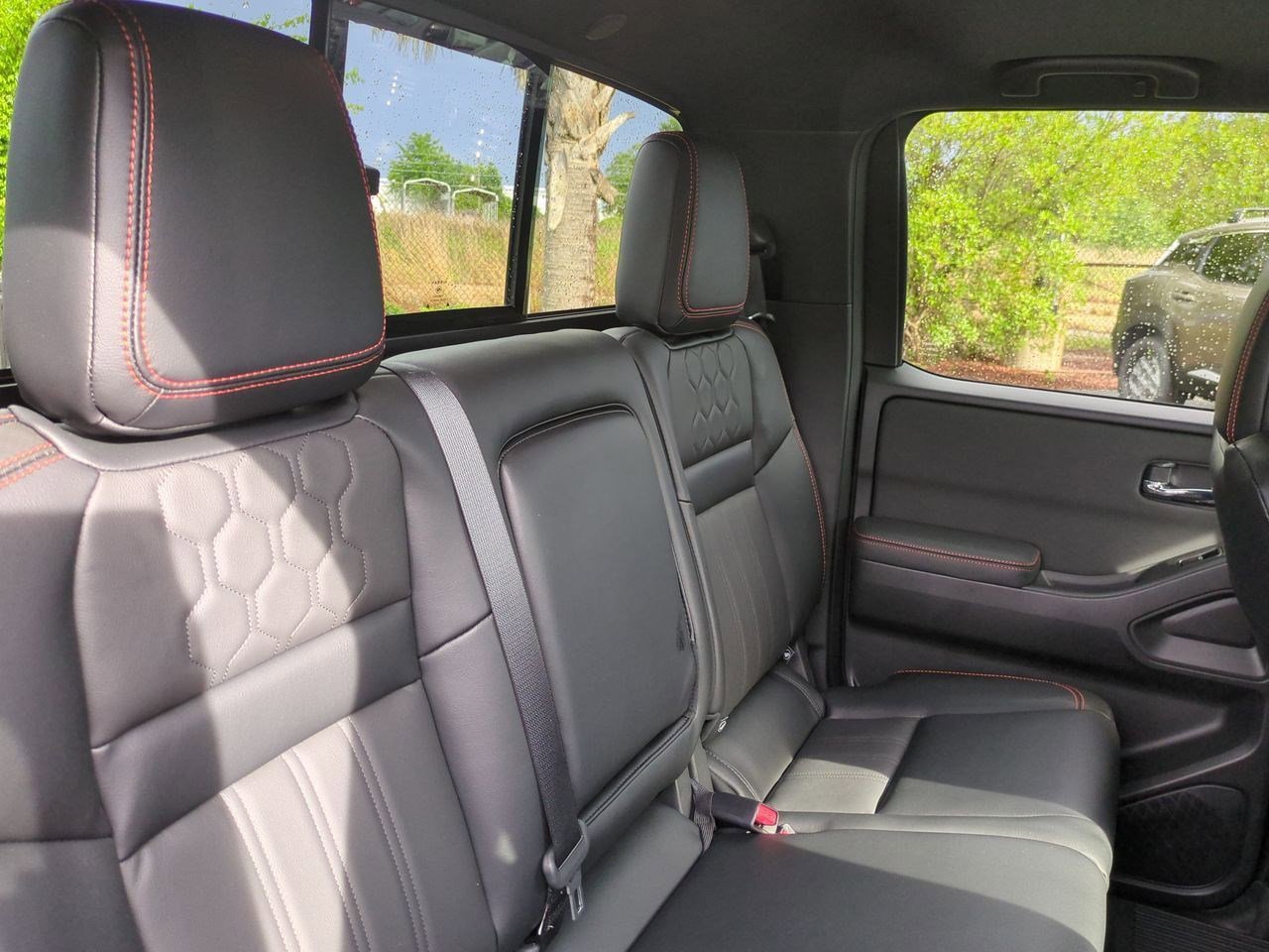 Certified 2023 Nissan Frontier PRO-4X w/ Pro-4X Premium Package AWD/4WD image 38
