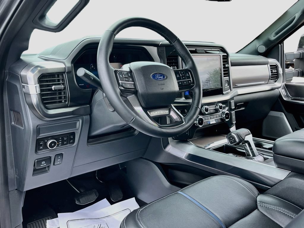 Used 2025 Ford F150 Platinum w/ Equipment Group 702A High AWD/4WD image 9