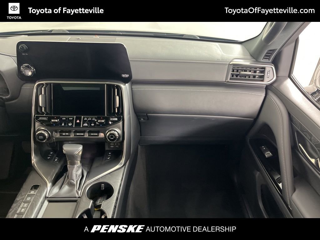 Used 2023 Lexus LX 600 4WD w/ Appearance Package image 21