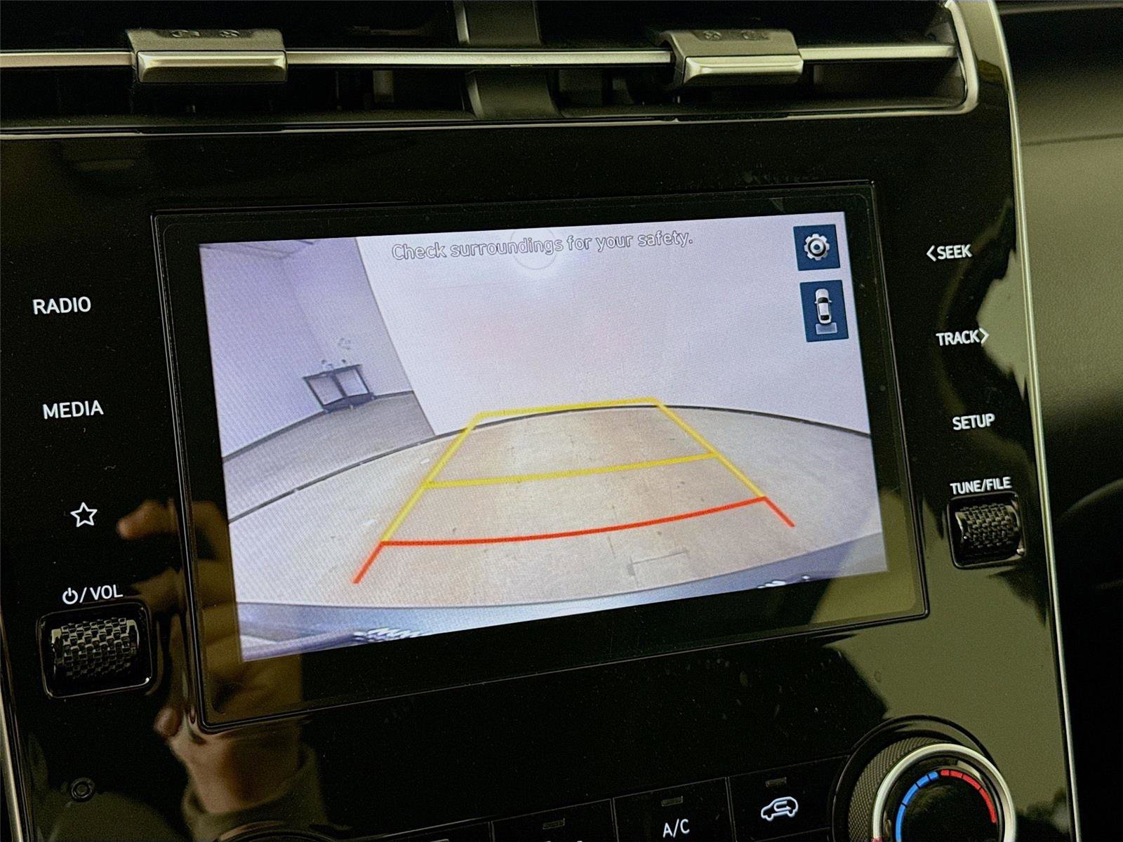 Used 2023 Hyundai Tucson SEL image 15