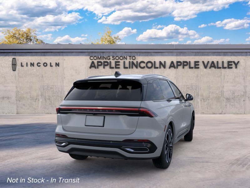 New 2026 Lincoln Nautilus Reserve AWD/4WD image 8