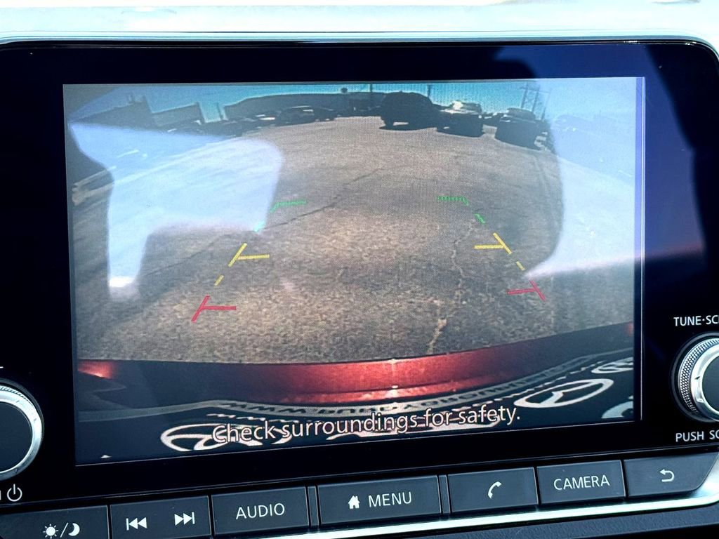 Used 2025 Nissan Altima 2.5 SV image 25