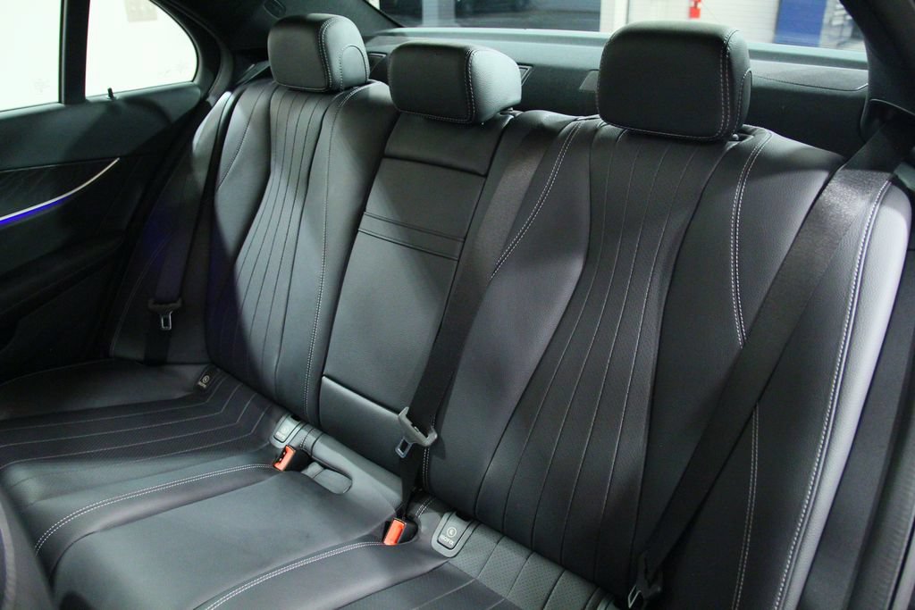 Certified 2023 Mercedes-Benz E 350 4MATIC Sedan image 31