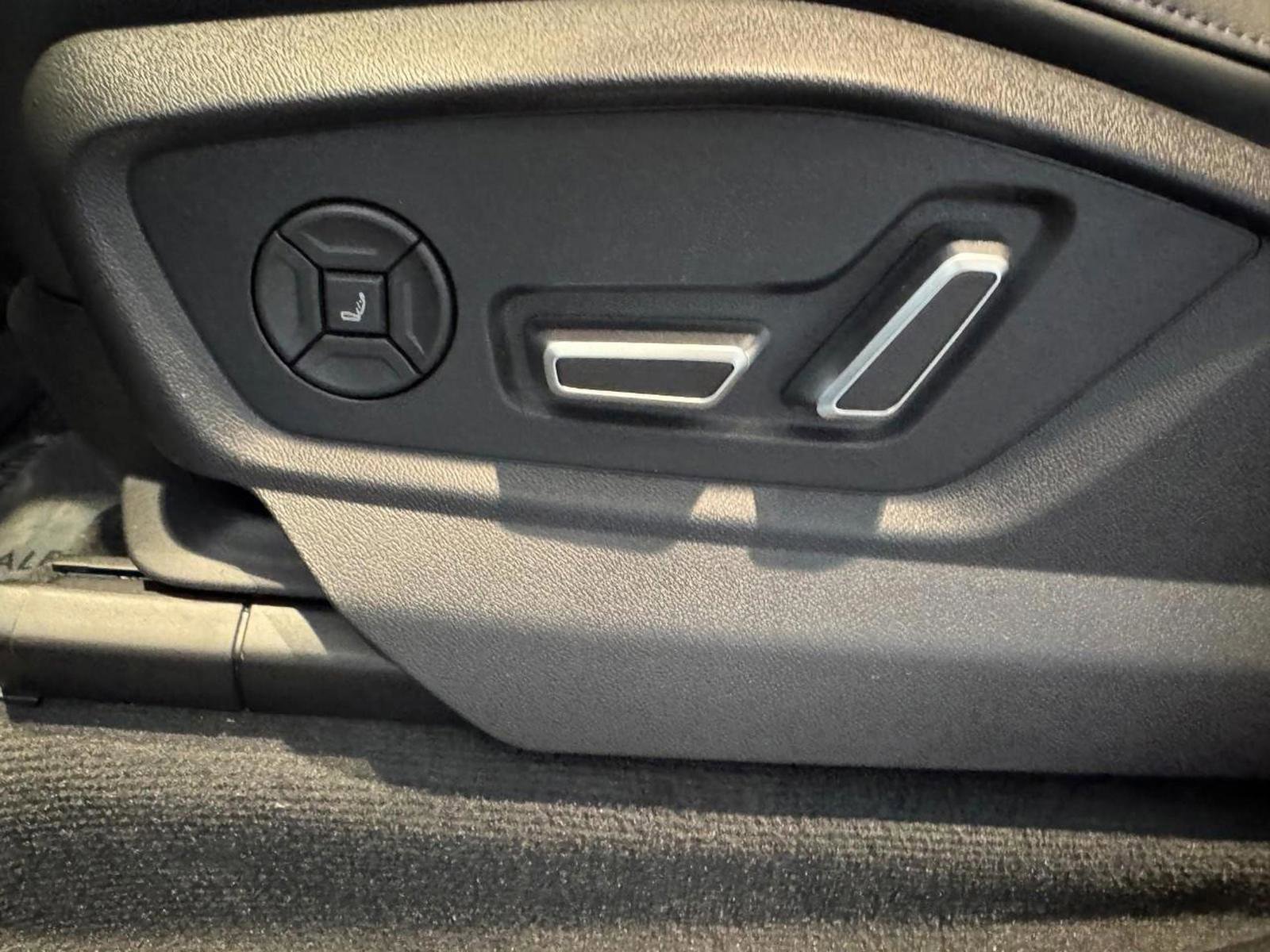 New 2026 Audi RS Q8 performance image 30