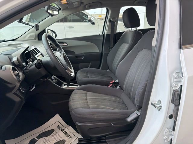 Used 2015 Chevrolet Sonic LT image 7