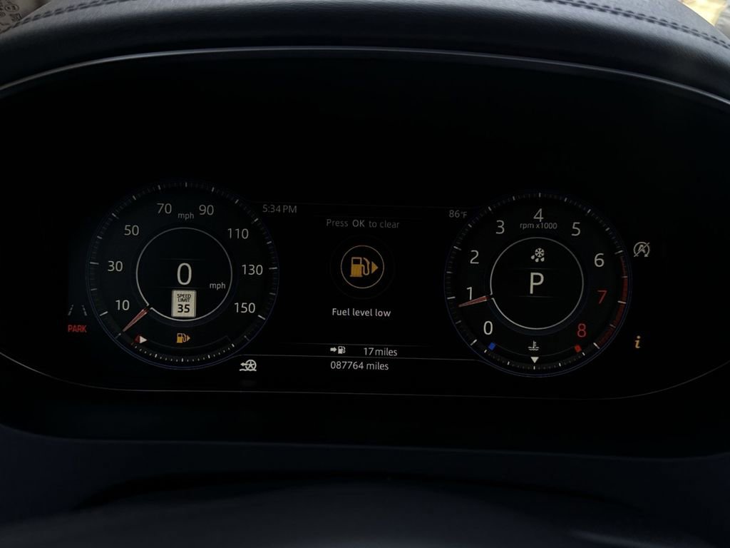 Used 2019 Jaguar E-PACE SE image 16