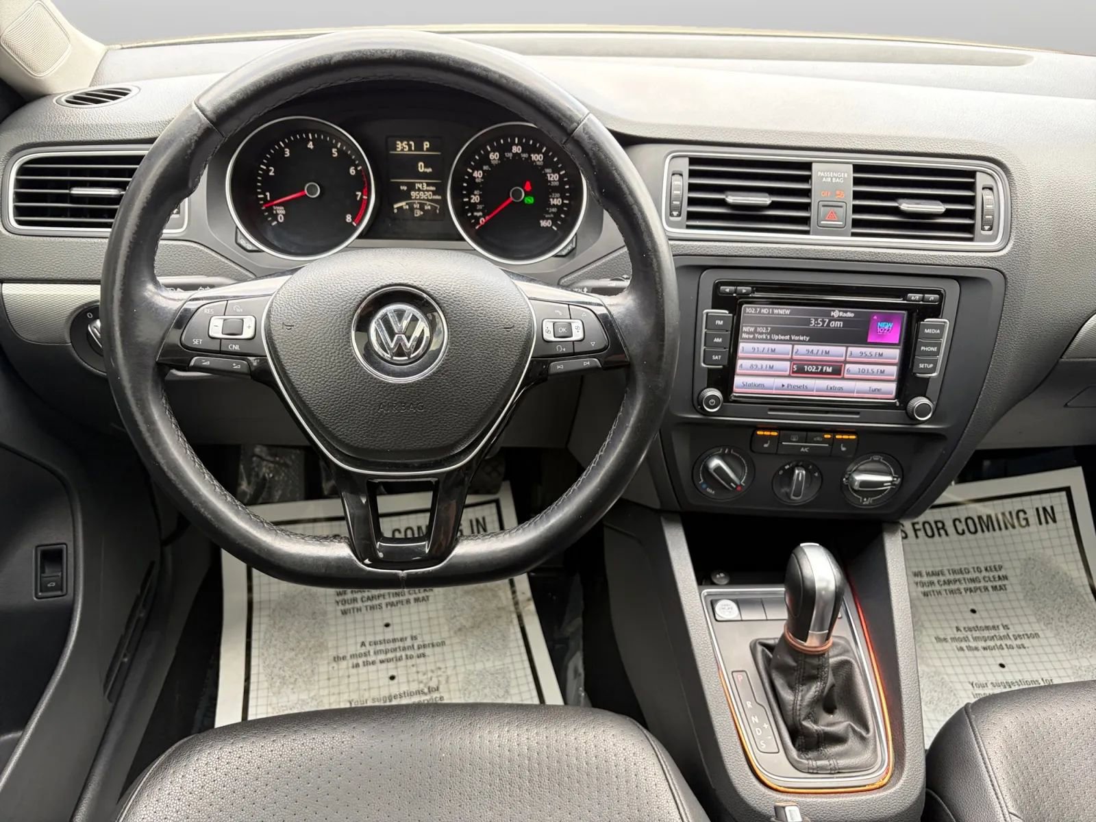 Used 2015 Volkswagen Jetta SE FWD image 24
