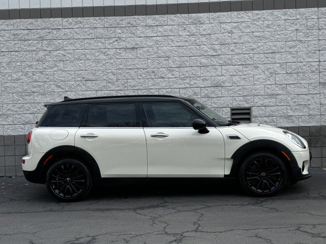 Used 2018 MINI Cooper Clubman image 17