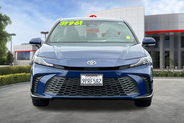 Used 2025 Toyota Camry SE FWD image 10