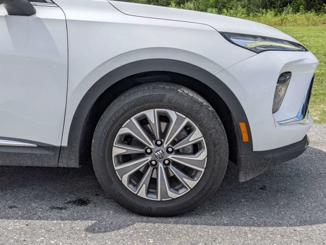 Used 2024 Buick Envision Preferred AWD/4WD image 11