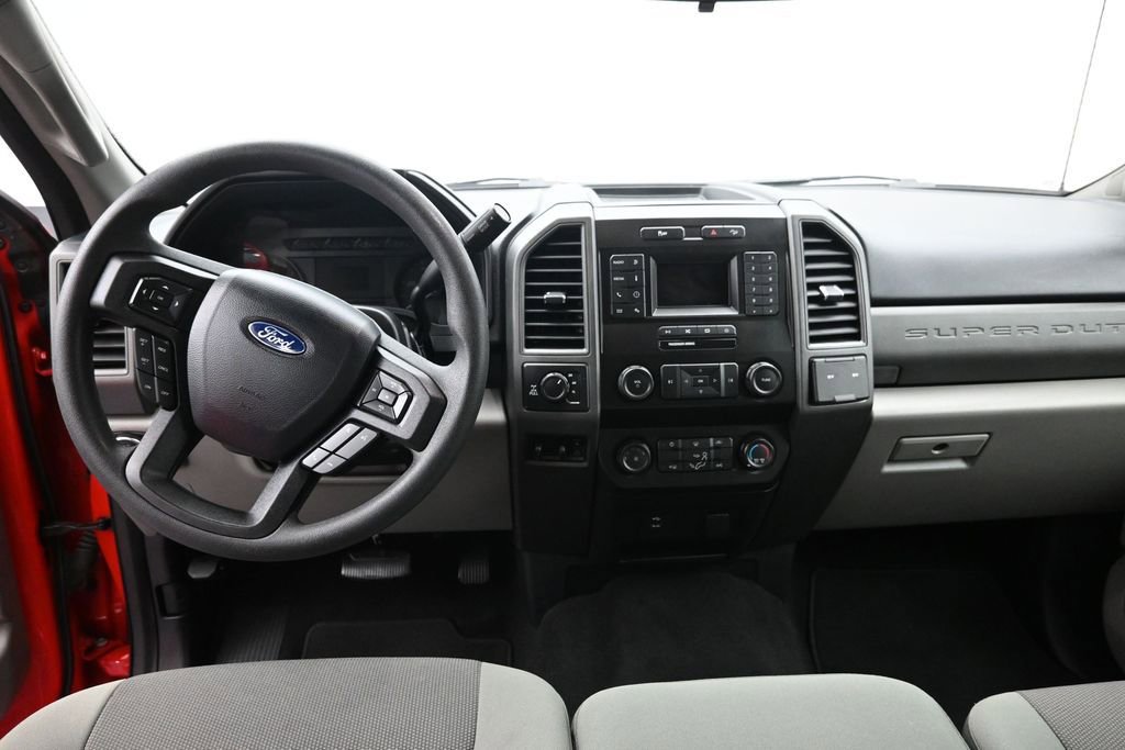 Used 2020 Ford F250 XL w/ STX Appearance Package AWD/4WD image 11