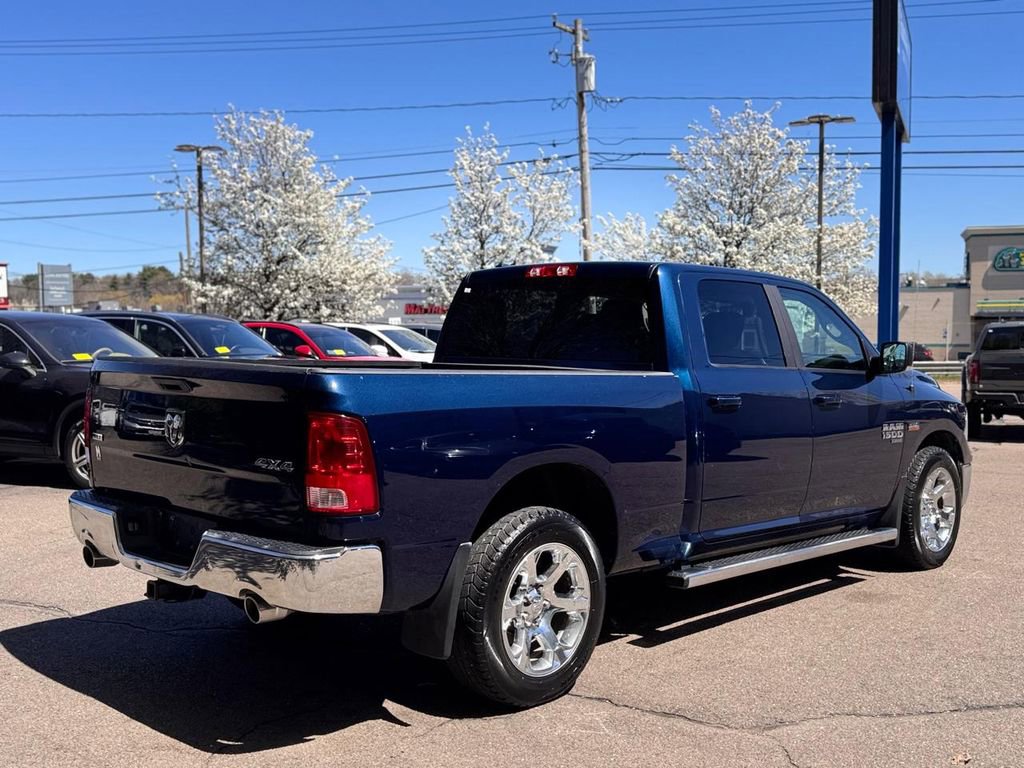 Used 2021 RAM 1500 Classic SLT w/ SLT Plus D￩cor Group AWD/4WD image 6