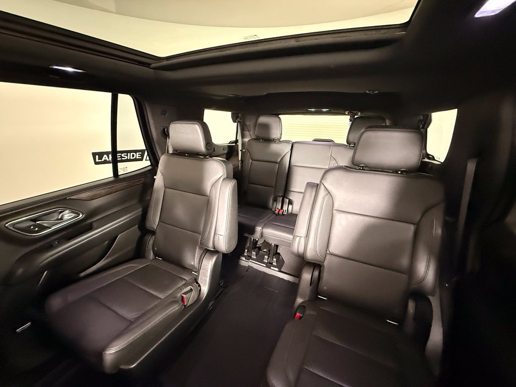 Used 2021 Chevrolet Tahoe Z71 w/ Luxury Package AWD/4WD image 50