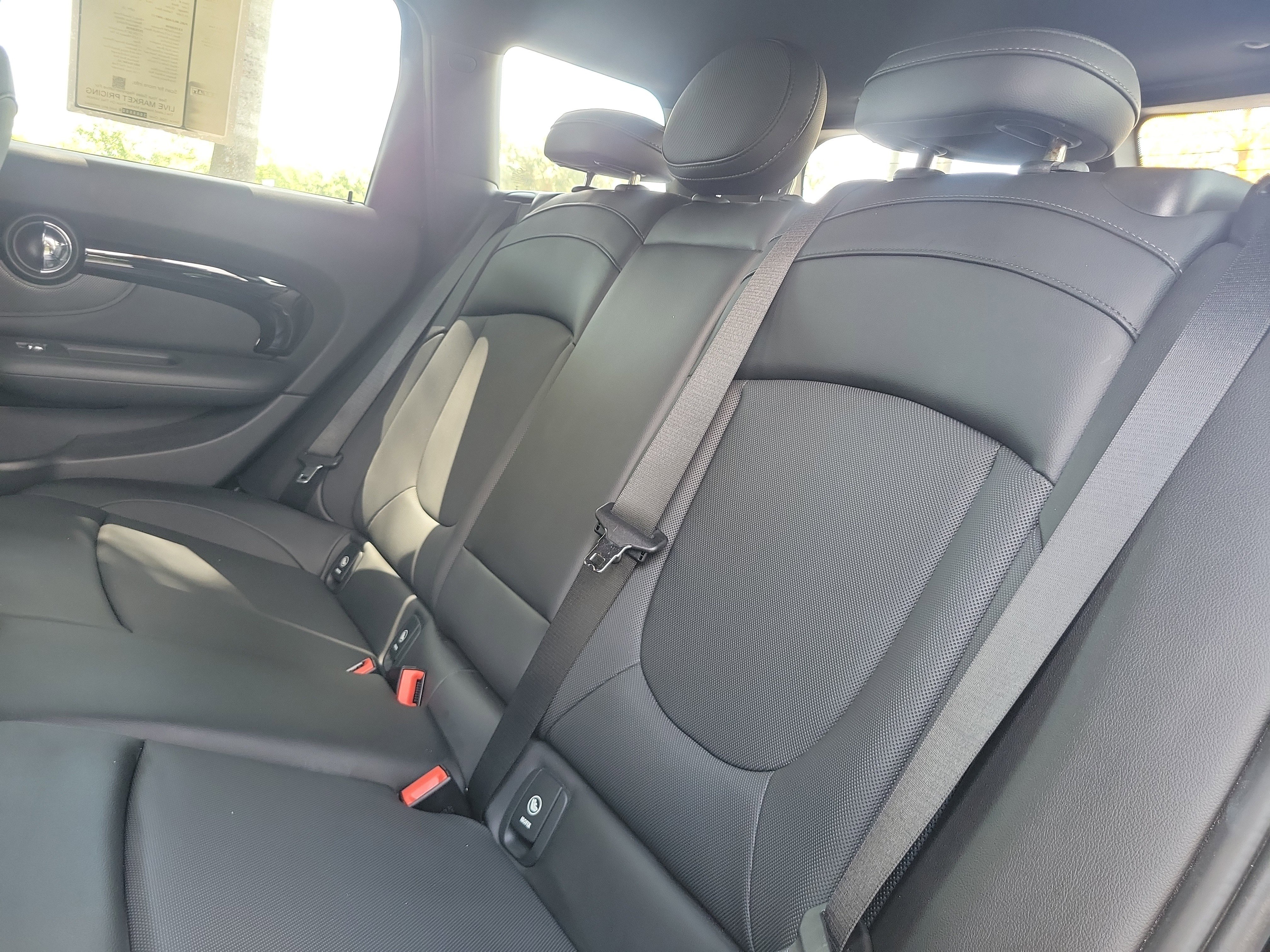 Used 2022 MINI Cooper Clubman S FWD image 10