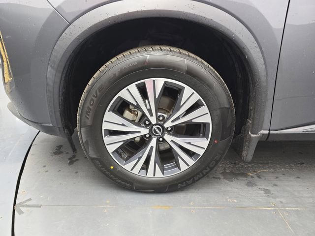 Used 2023 Nissan Rogue SV w/ SV Premium B Package image 15