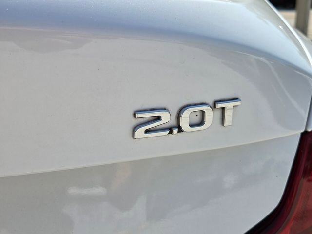 Used 2021 Genesis G70 2.0T image 11