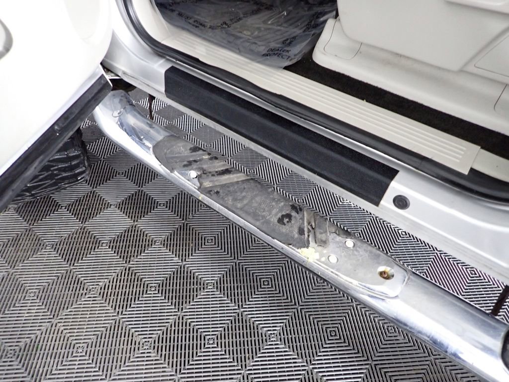 Used 2011 Chevrolet Silverado 2500 LT w/ Interior Plus Package image 19