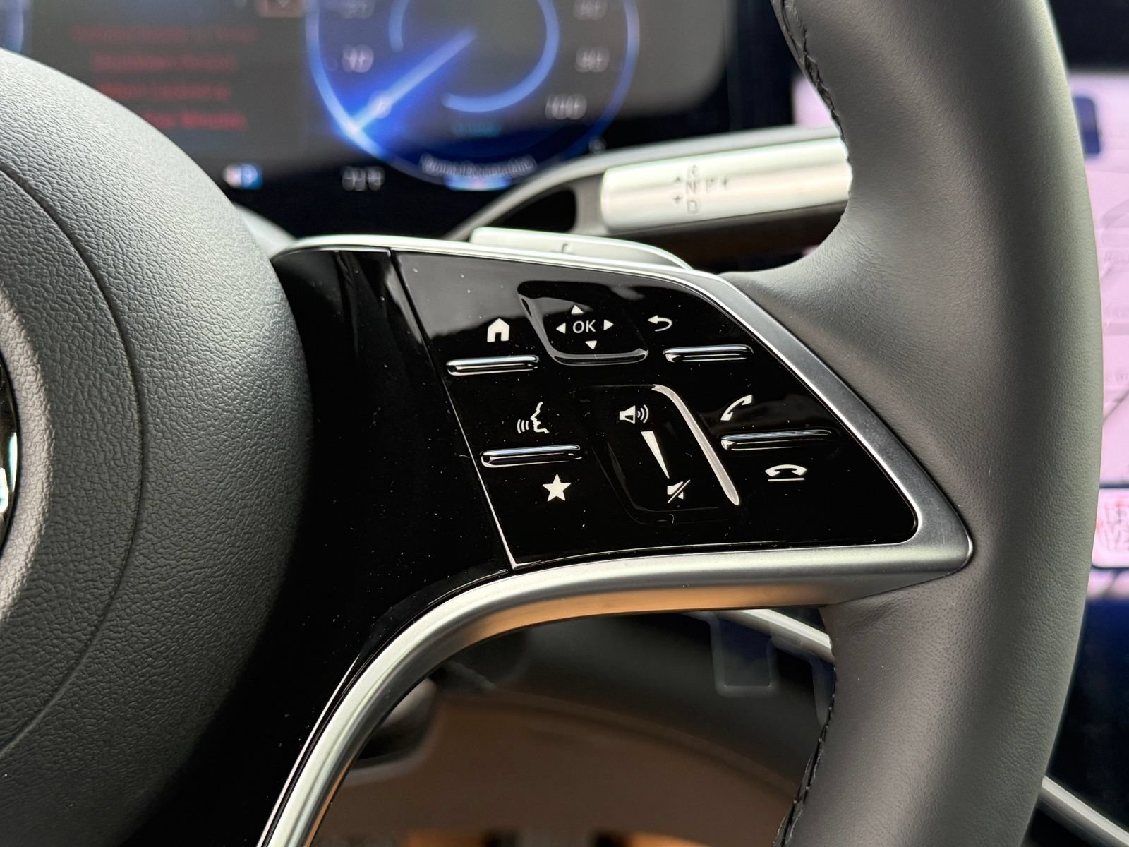 New 2026 Mercedes-Benz EQS 580 4MATIC Sedan image 21