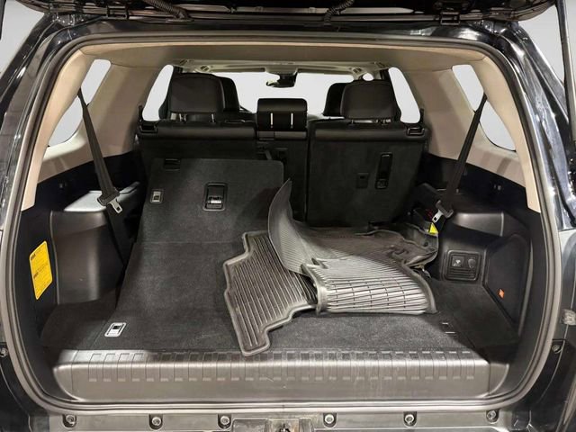 Used 2023 Toyota 4Runner Limited image 32