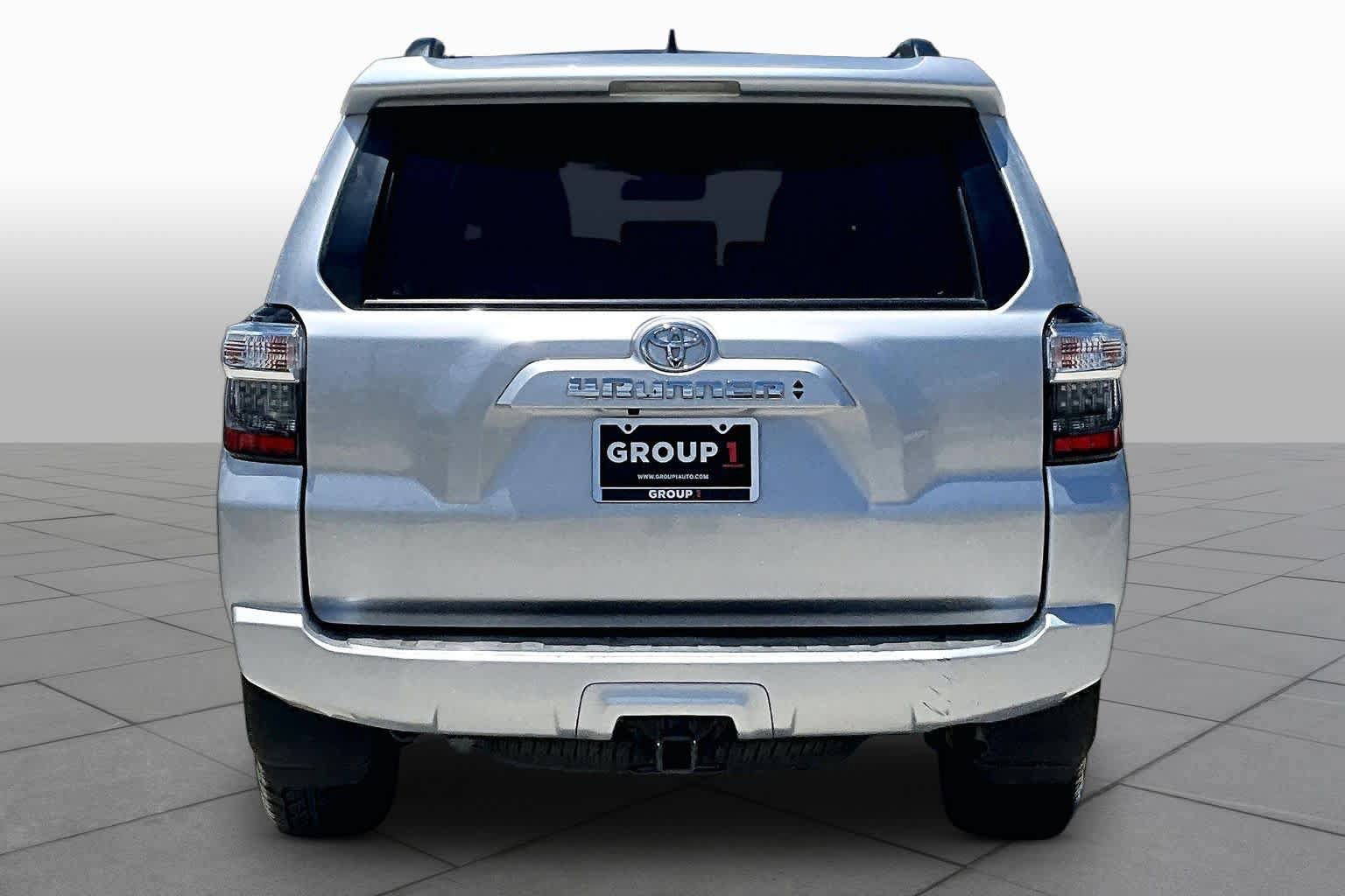 Used 2022 Toyota 4Runner SR5 RWD image 4