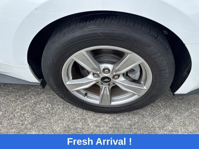 Used 2023 Ford Mustang Coupe RWD image 17