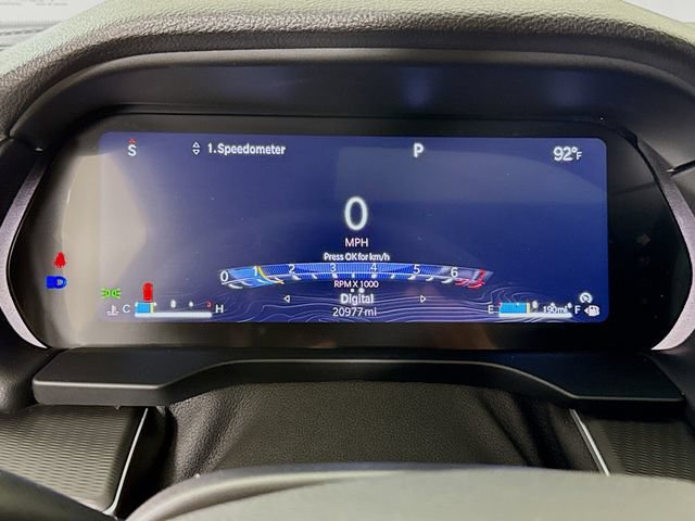 Used 2024 Jeep Grand Cherokee L Altitude AWD/4WD image 12