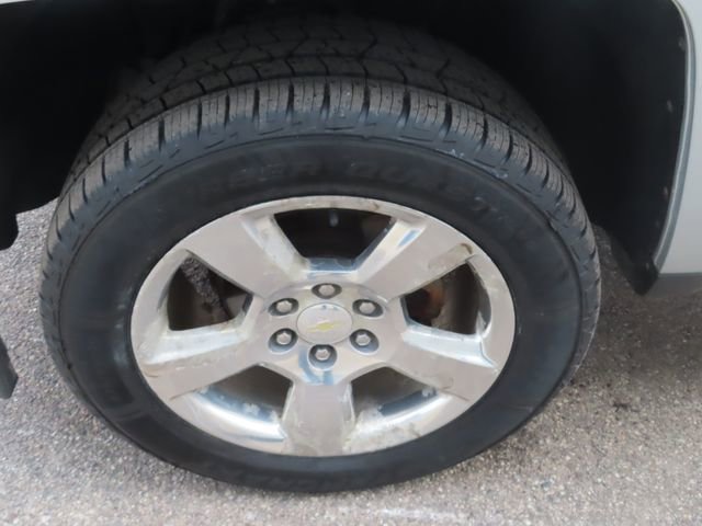 Used 2016 Chevrolet Silverado 1500 LT w/ LT Convenience Package image 15