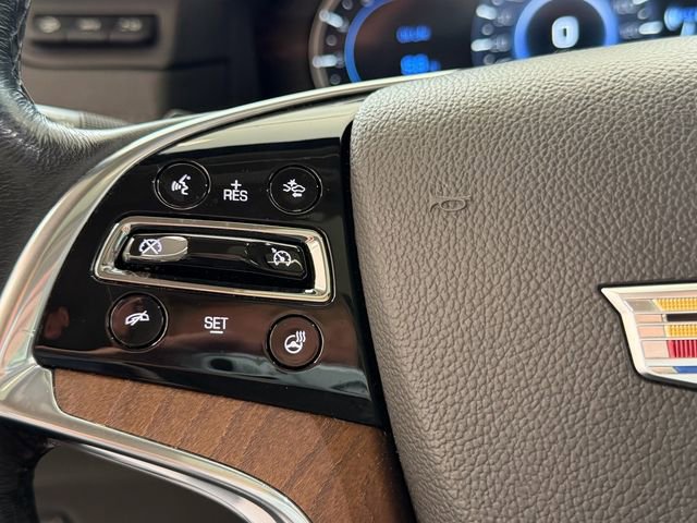 Used 2020 Cadillac Escalade Premium Luxury RWD image 20