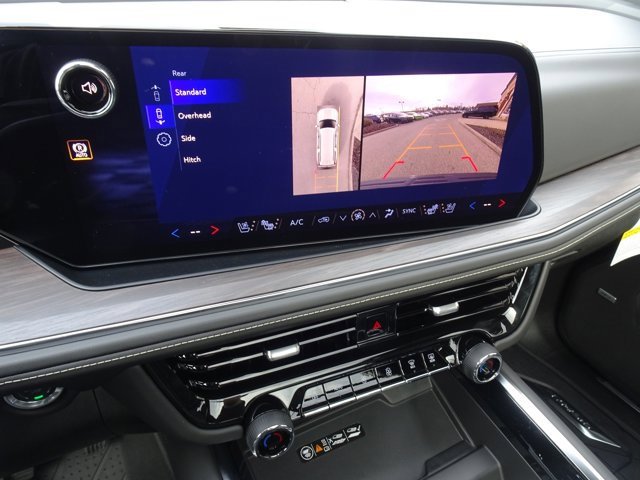 New 2026 Chevrolet Suburban Premier image 10