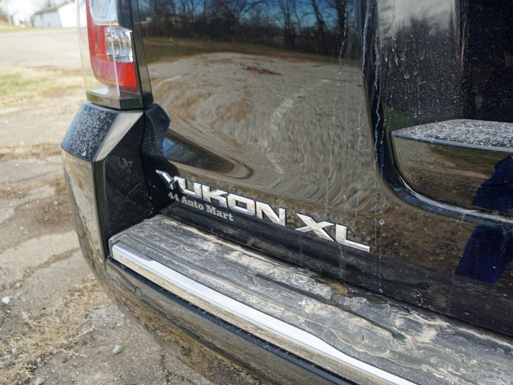 Used 2019 GMC Yukon XL Denali w/ Denali Ultimate Package image 11