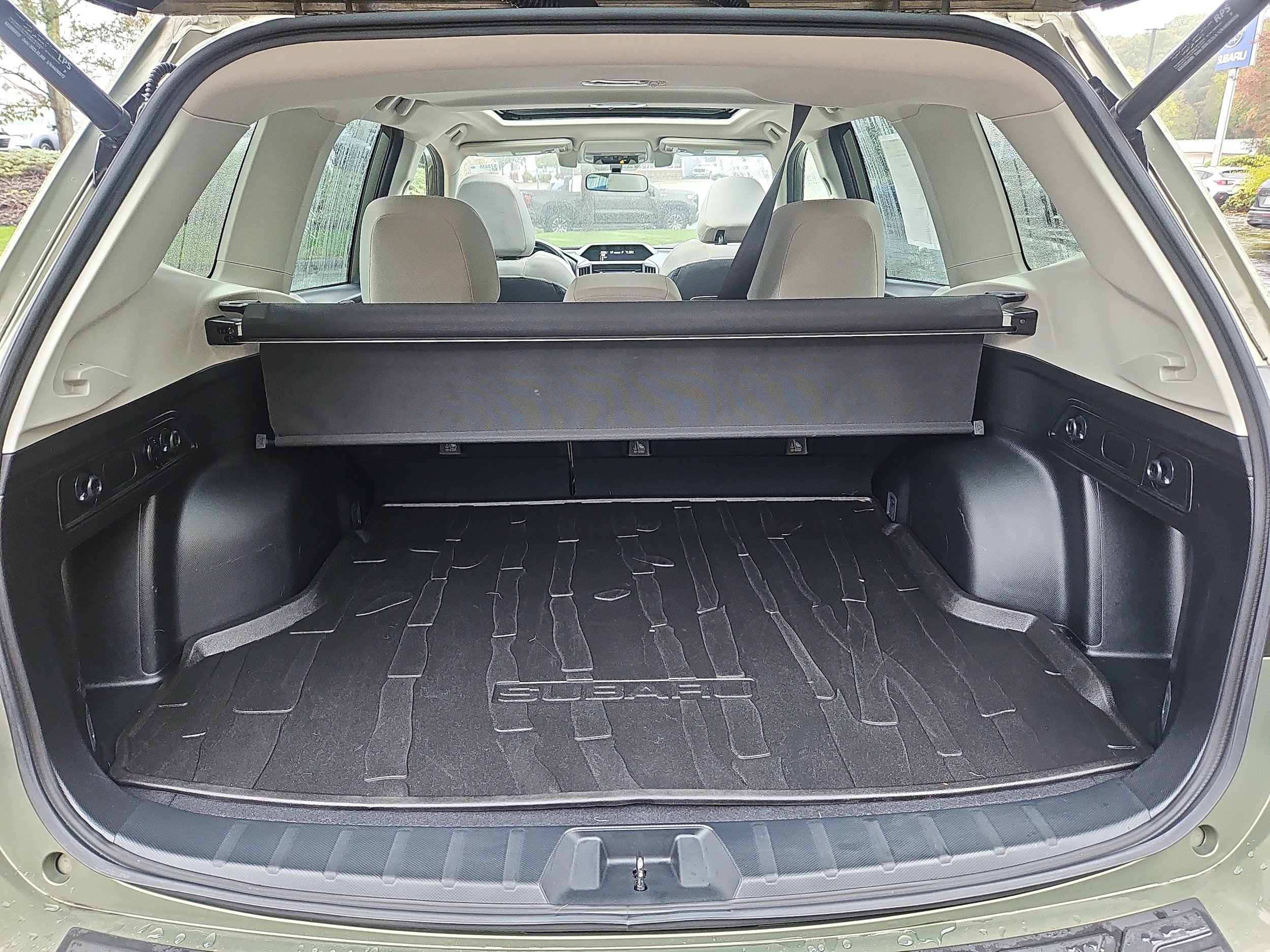 Used 2021 Subaru Forester Premium AWD/4WD image 32