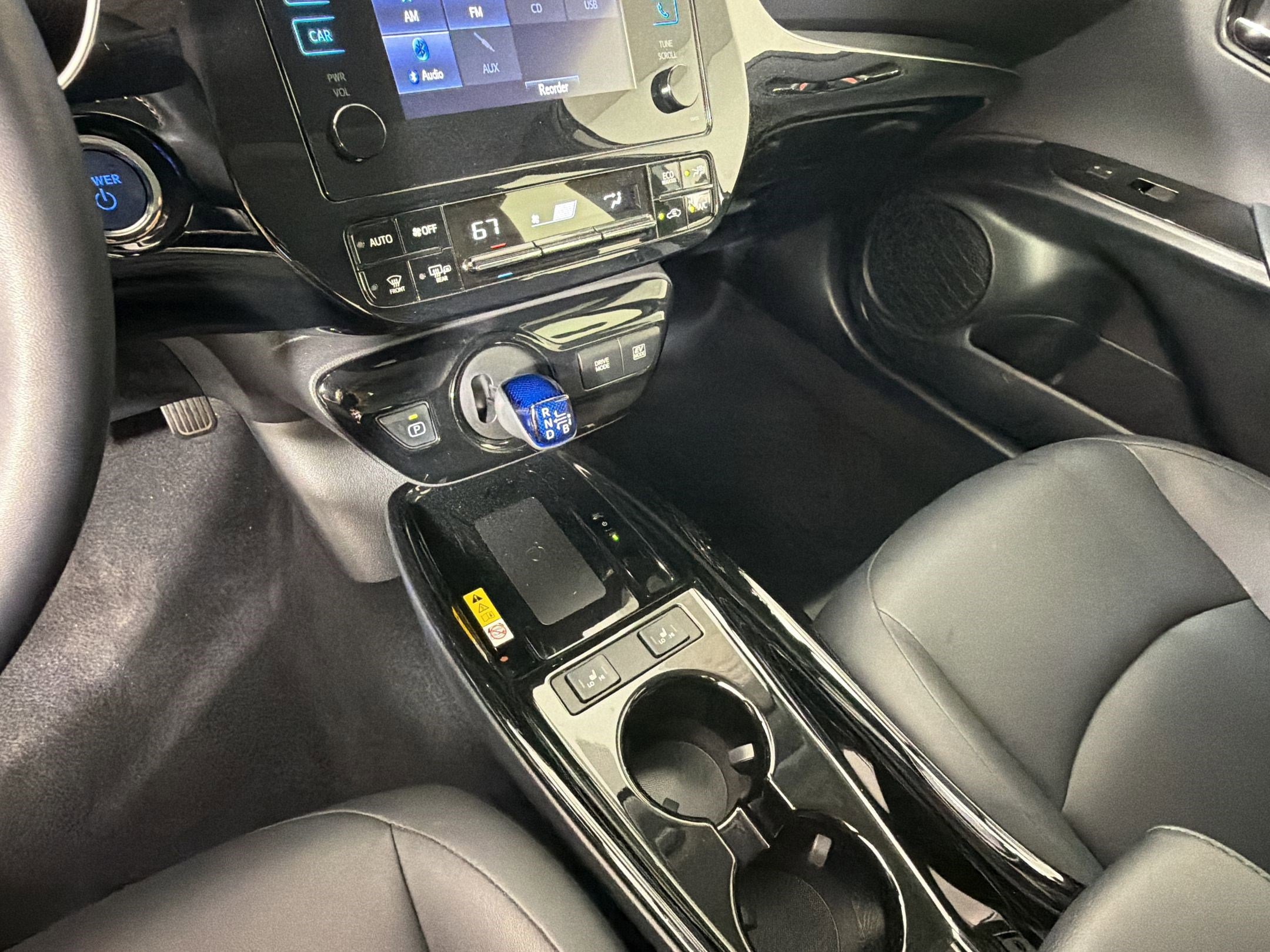 Used 2019 Toyota Prius XLE w/ Advanced Technology Package image 25