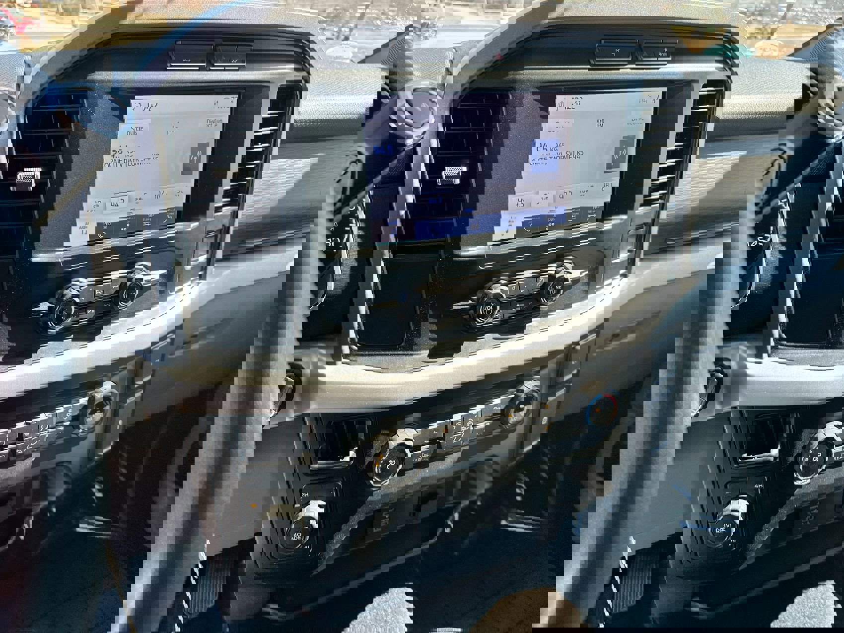 Used 2023 Ford F150 XLT image 16