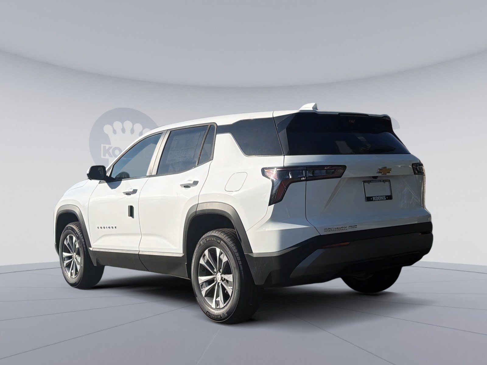 New 2026 Chevrolet Equinox LT w/ Safety and Technology Package AWD/4WD image 4
