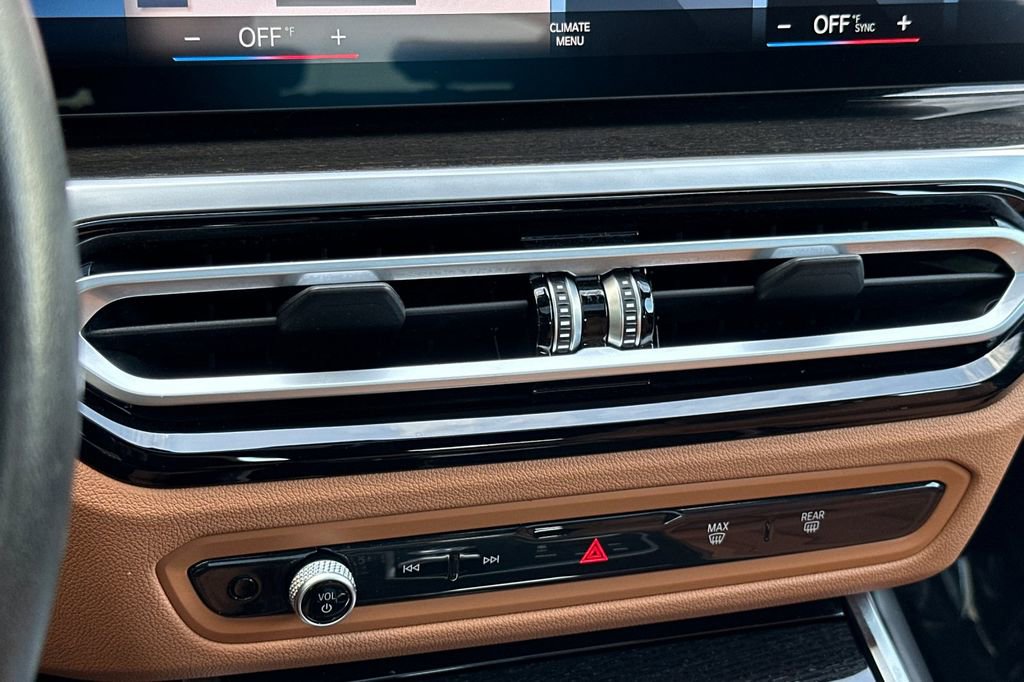 Used 2023 BMW i4 eDrive35 w/ Parking Assistance Package image 22