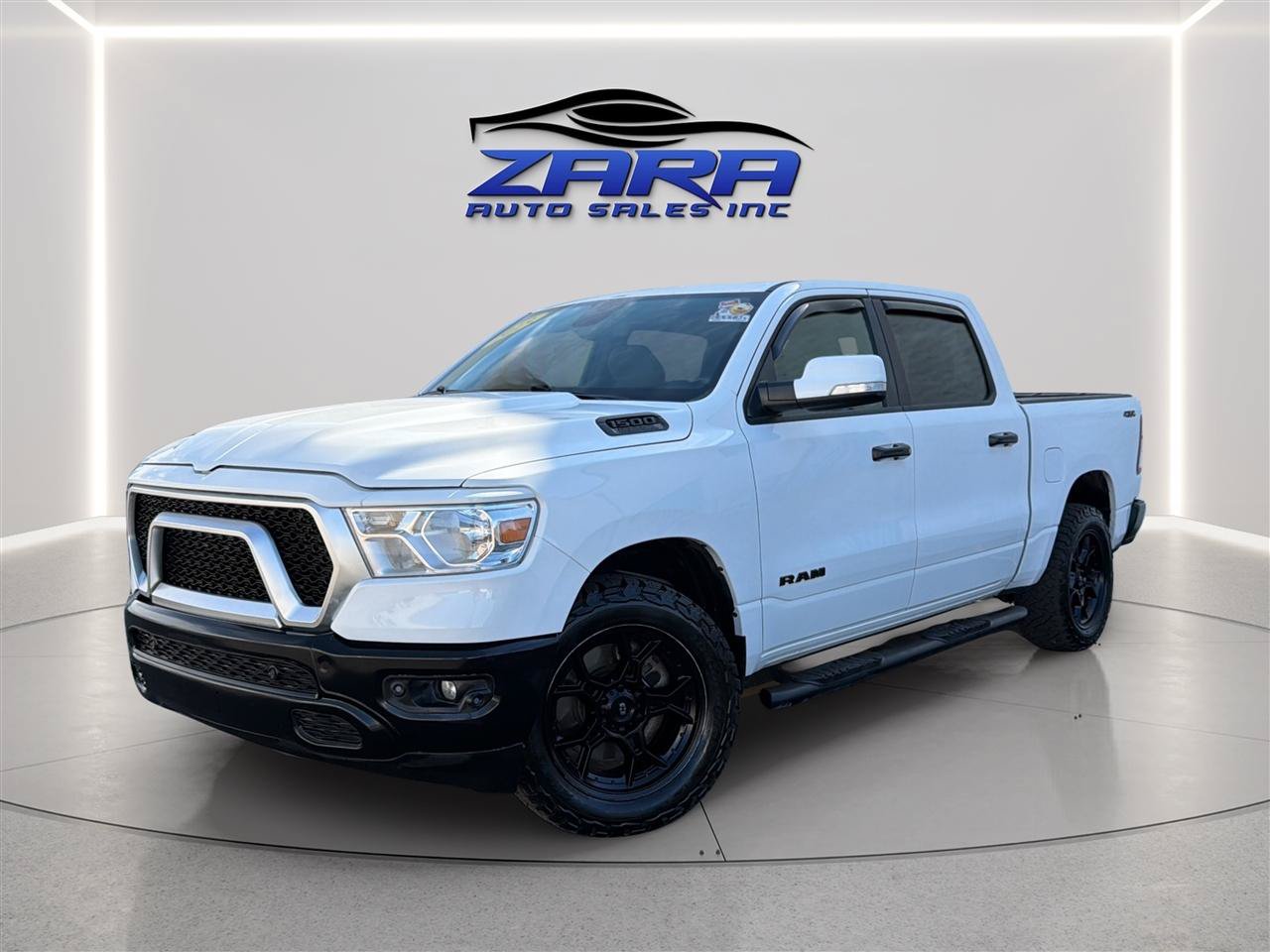 Used 2019 RAM 1500 Big Horn AWD/4WD image 1