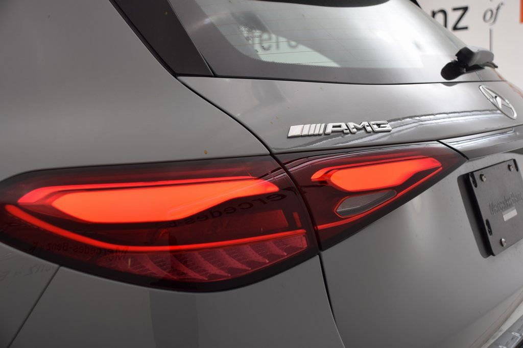 New 2026 Mercedes-Benz GLC 43 AMG 4MATIC image 12